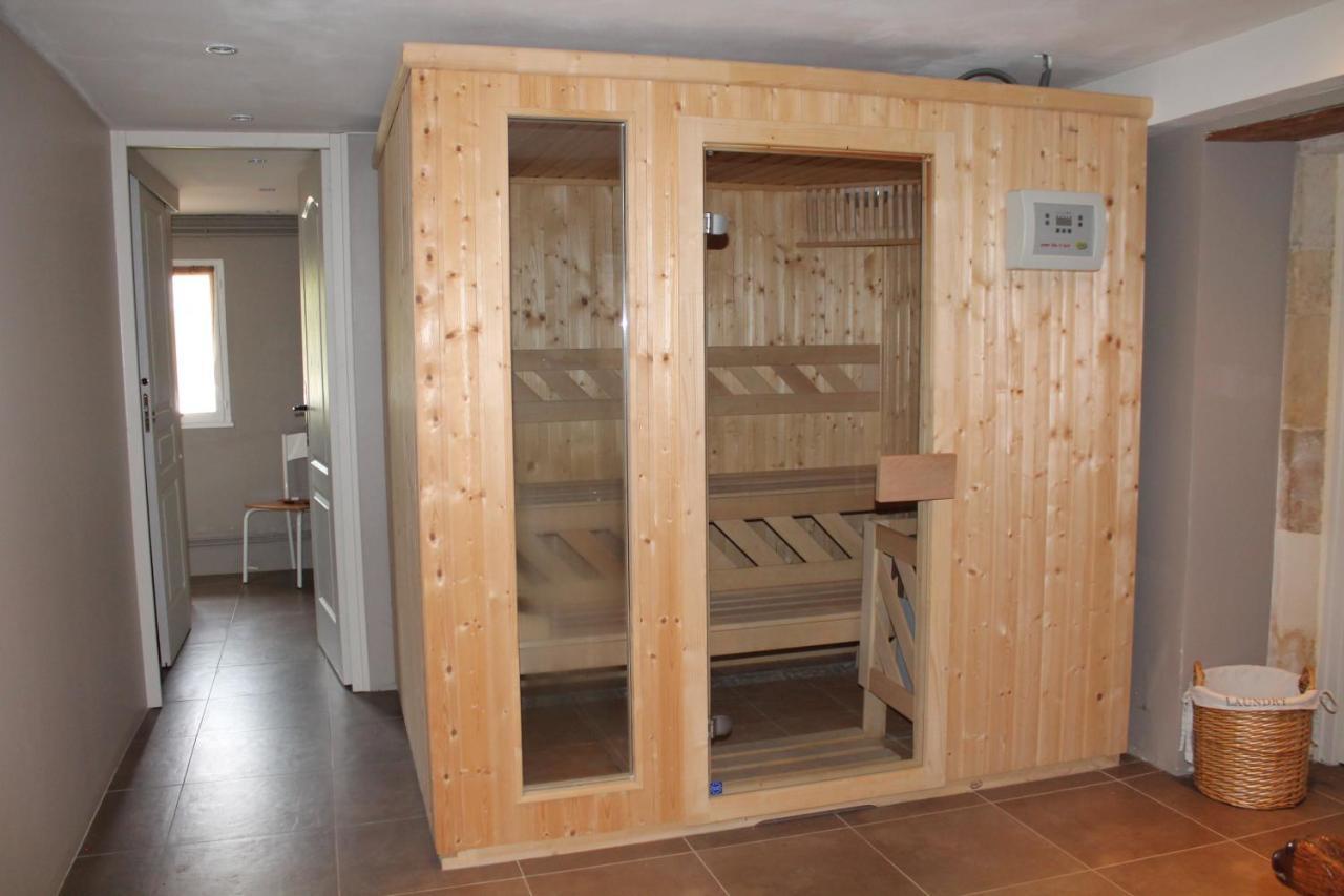 Bed & Breakfast Chateau Du Four De Vaux 2*